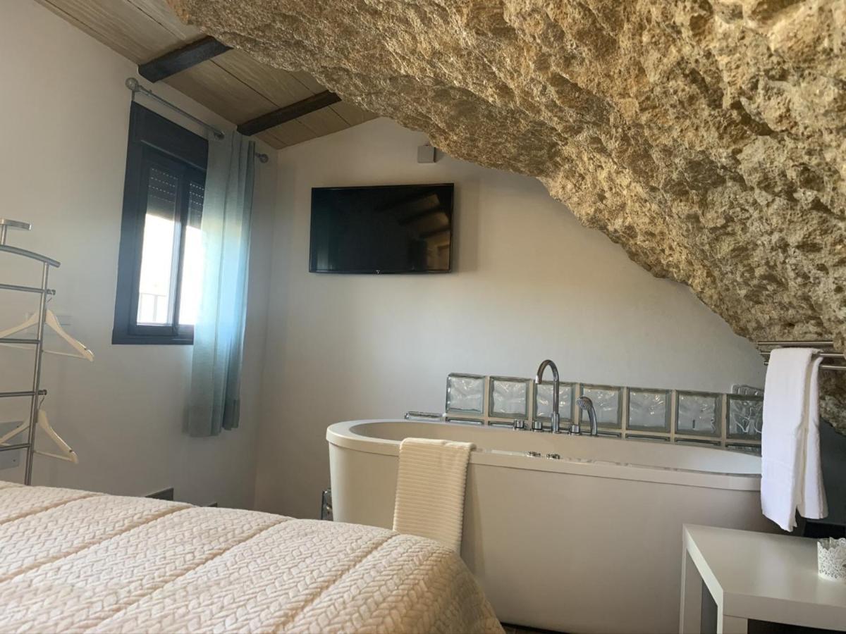 Apartamentos3Cuevas Setenil De Las Bodegas エクステリア 写真