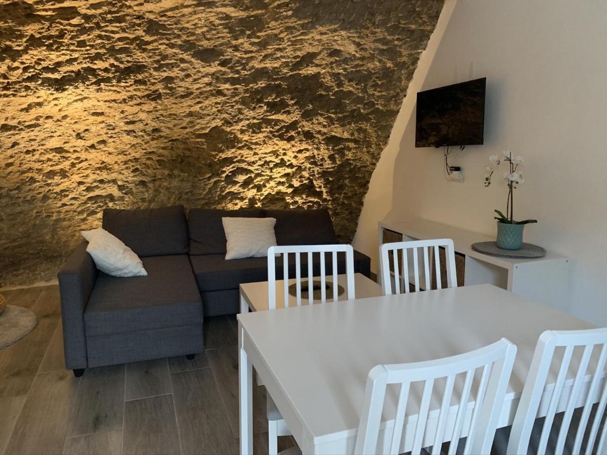 Apartamentos3Cuevas Setenil De Las Bodegas エクステリア 写真